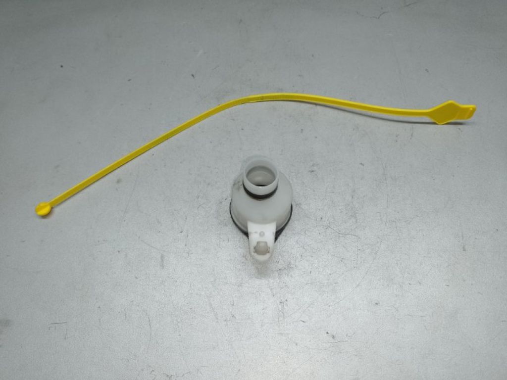 85319-47120 | Горловина бачка стеклоомывателя TOYOTA PRIUS - 30 09-17 - Фото 4