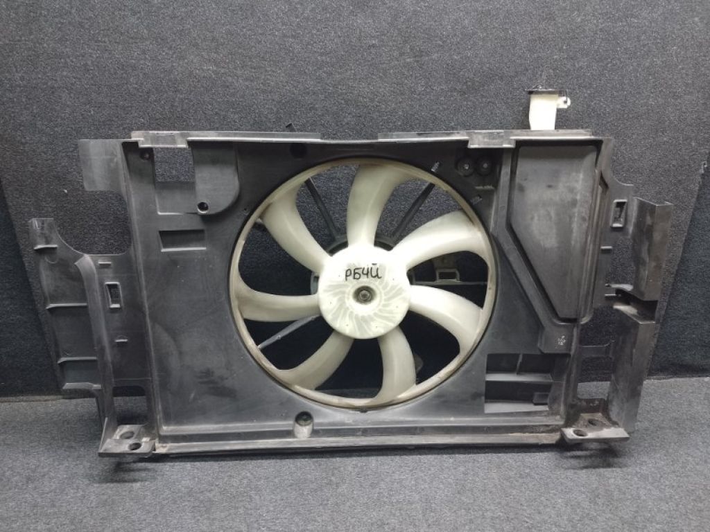 16711-21150 | Дифузор вентилятора основного радіатора TOYOTA PRIUS C/AQUA 11-14