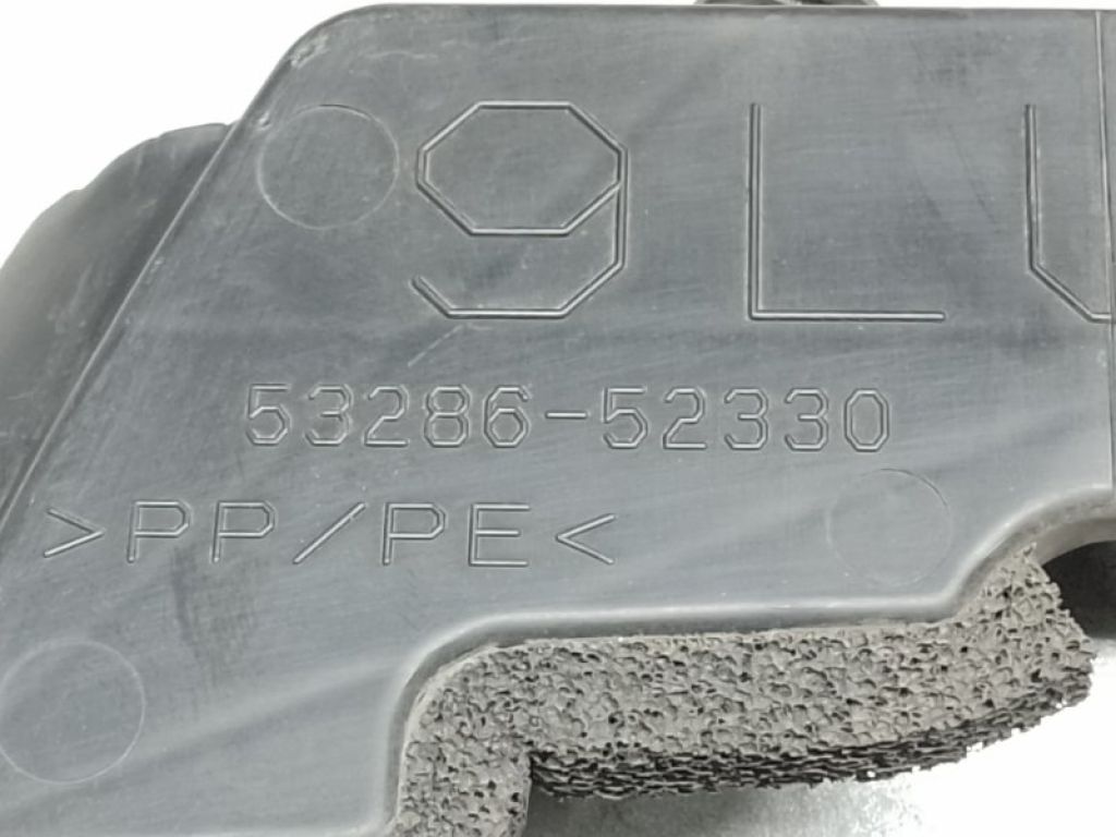 53286-52330 | Дефлектор радіатора лів. TOYOTA PRIUS C/AQUA 11-14 - Фото 3