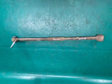 Рычаг задней подвески поперечный нижний прав. TOYOTA CAMRY 10 92-96
