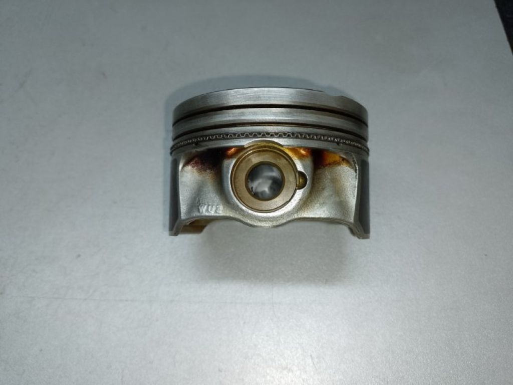 06H 107 065 DM | Поршень AUDI Q5 08-16