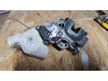 Замок двері задн. лів. NISSAN MAXIMA A32 94-99