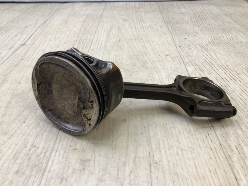 121003RC0A | Шатун NISSAN NV200 USA 13-