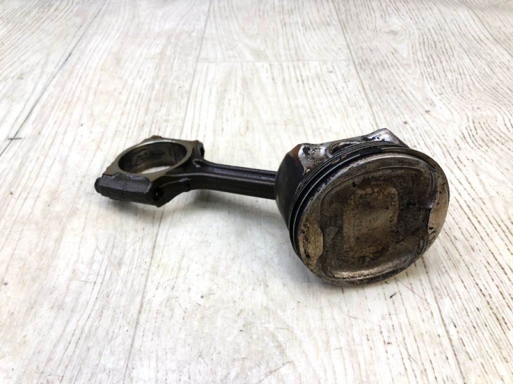 121003RC0A | Шатун NISSAN NV200 USA 13-