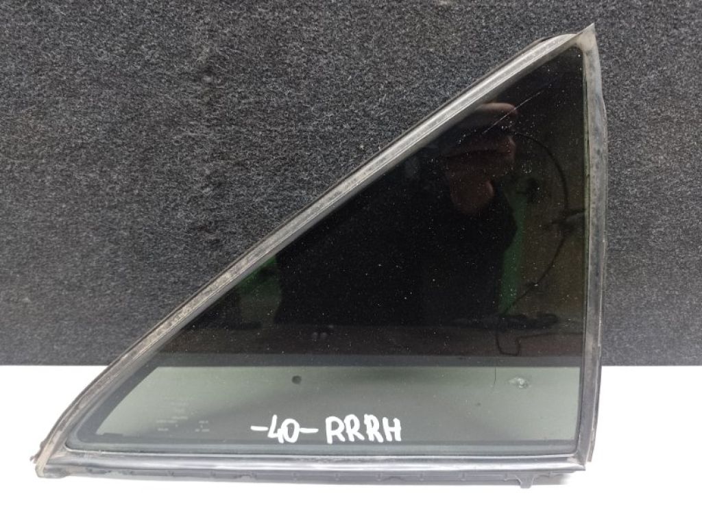 68123-06050 | Скло дверей глухе задн. прав. TOYOTA CAMRY 40 06-11