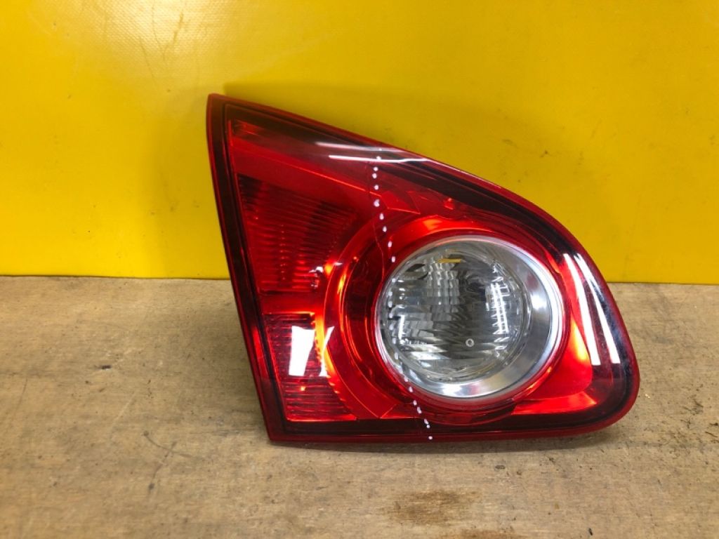 89071063 | Фонарь внутренний лев. NISSAN QASHQAI 07-14