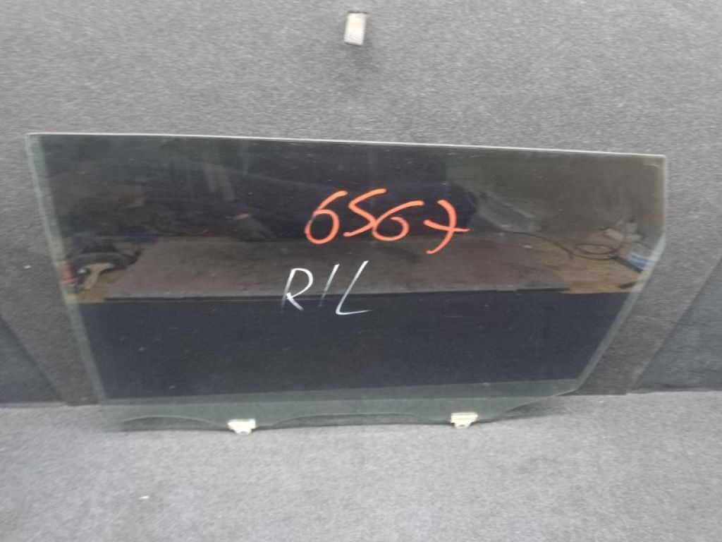 82301-5HA0A | Скло дверей задн. лів. NISSAN X-TRAIL/ROGUE T32 13-20