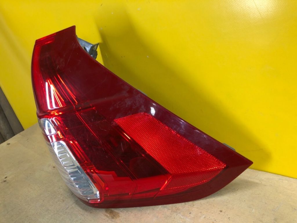 33500-T1W-A01 | Фонарь наружный прав. HONDA CRV (RM) 11-18 - Фото 4