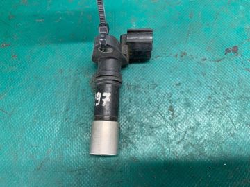 Датчик положения коленвала LEXUS GS350 GS300 05-11 Датчик положения коленвала LEXUS GS350 GS300 05-11