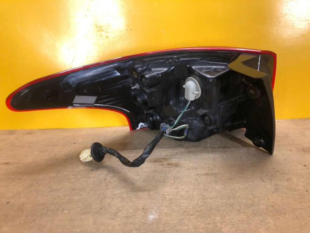 8330B178 | Фонарь наружный прав. MITSUBISHI OUTLANDER GF 12- - Фото 6