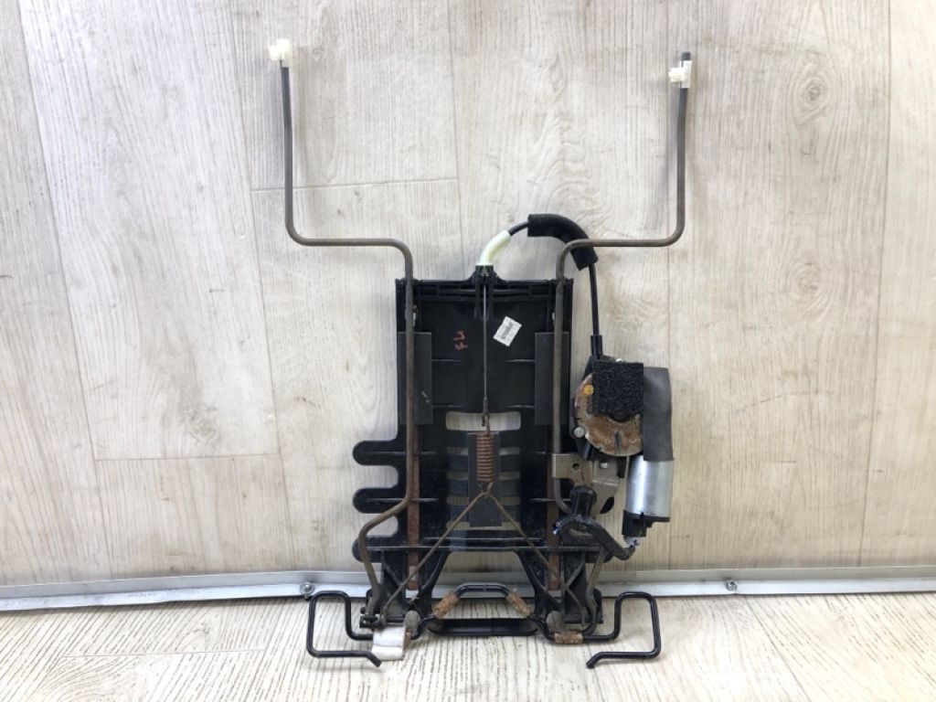 7275048060 | Моторчик регулировки сиденья передн. лев. LEXUS RX350/450 15-22 - Фото 2