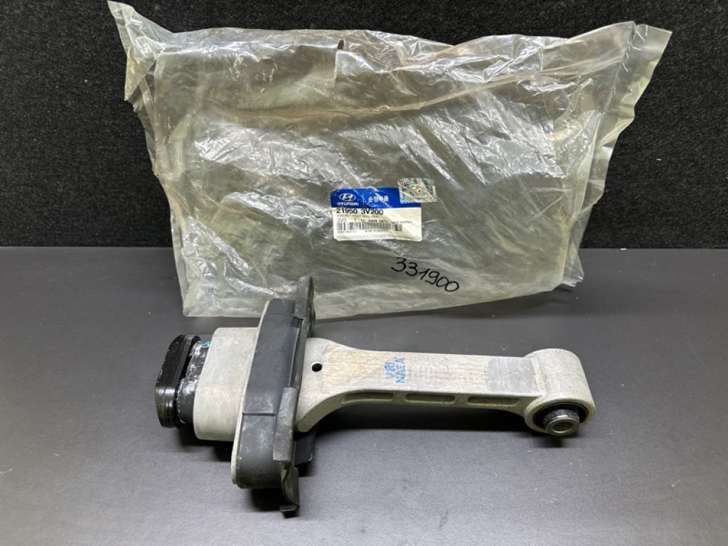 21950-3V200 | Подушка АКПП нижняя HYUNDAI GRANDEUR HG 11-16