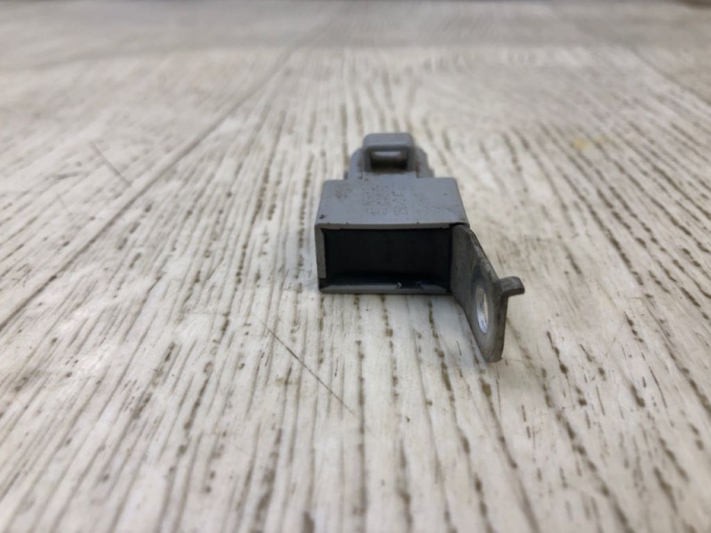 90980-04077 | Конденсатор TOYOTA PRIUS - 11 97-03 - Фото 4