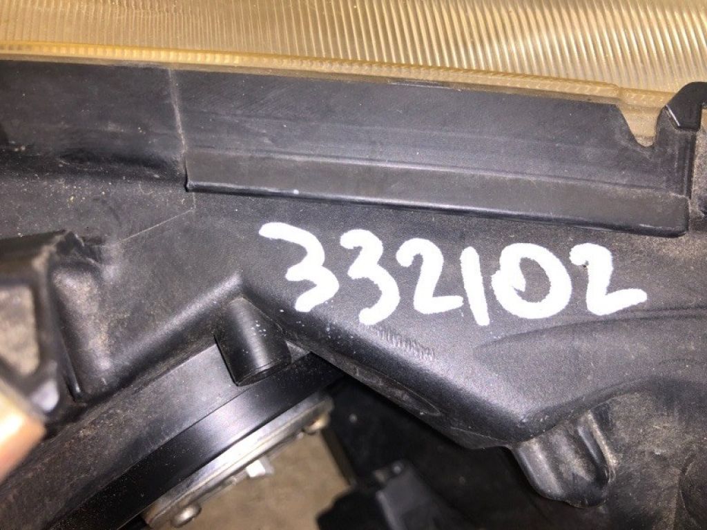 33101SNBE03 | Фара прав. HONDA CIVIC 4D 06-11 - Фото 2