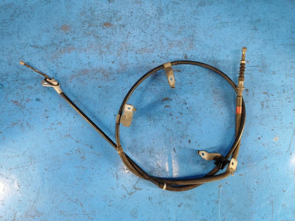 46420-47080 | Трос стоянкового гальма задн. прав. TOYOTA PRIUS - 30 09-17 - Фото 2