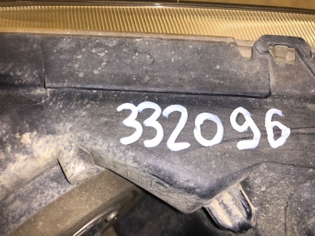 33101SNBE03 | Фара прав. HONDA CIVIC 4D 06-11 - Фото 2