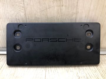 Площадка номерного знака передн. PORSCHE CAYENNE 10-18