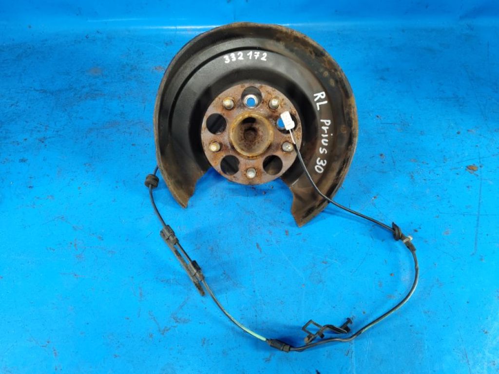42450-47040 | Маточина колеса задн. лів. TOYOTA PRIUS - 30 09-17