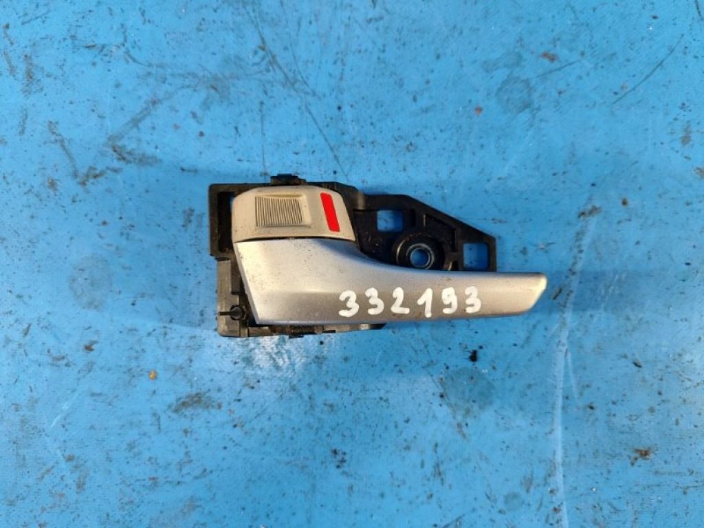 6920647040C0 | Ручка двери внутренняя передн. лев. TOYOTA PRIUS - 30 09-17
