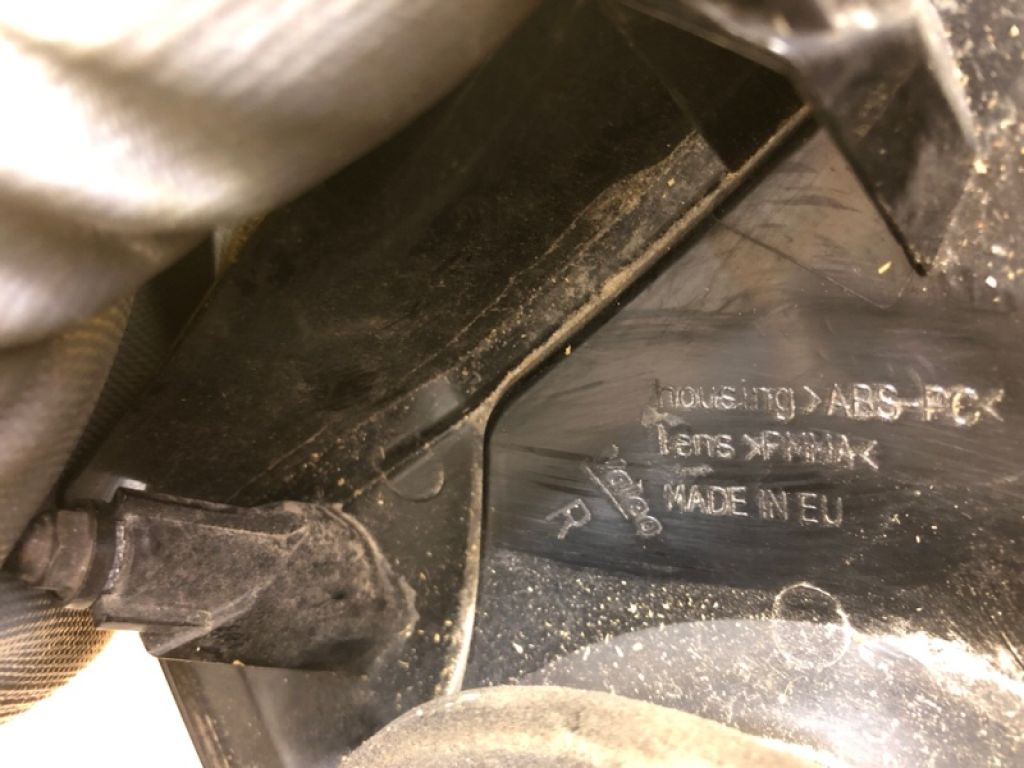 26550BR01A | Ліхтар внутрішній прав. NISSAN QASHQAI 07-14 - Фото 9