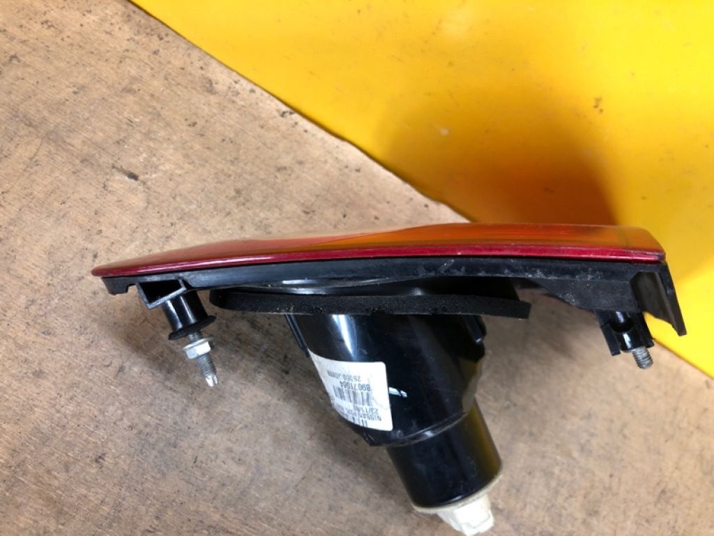 26550JD800 | Ліхтар внутрішній прав. NISSAN QASHQAI 07-14 - Фото 6