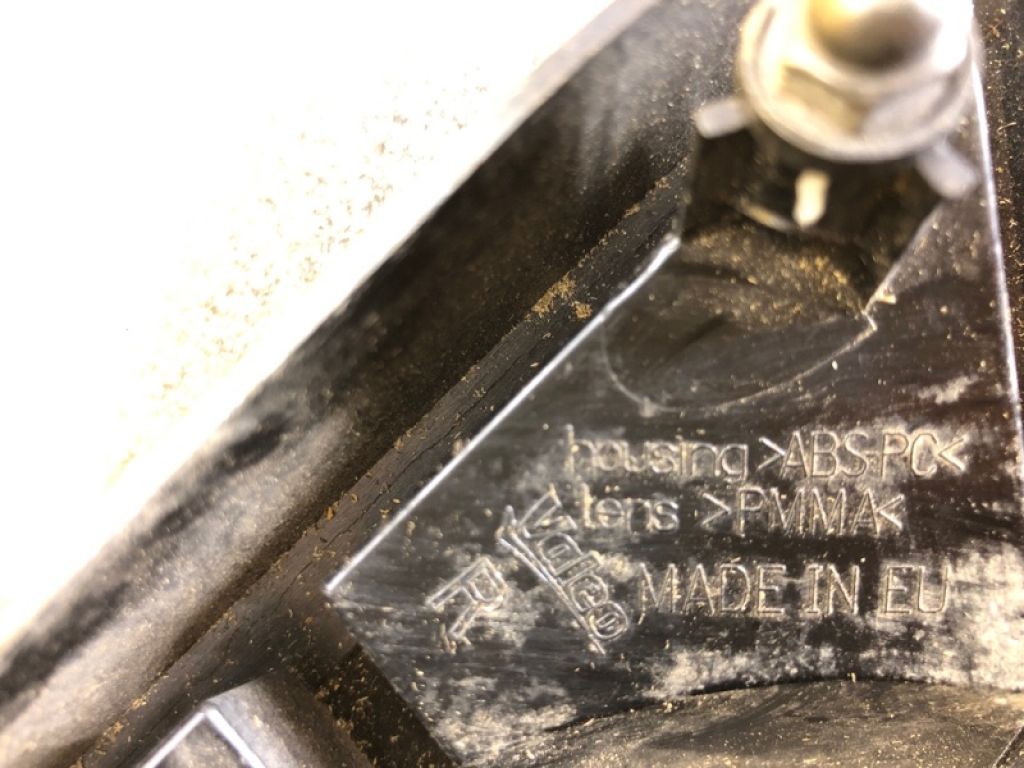 26550JD800 | Ліхтар внутрішній прав. NISSAN QASHQAI 07-14 - Фото 9