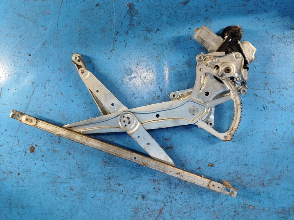 69801-06070 | Стеклоподъемник передн. прав. TOYOTA CAMRY 40 06-11 - Фото 2