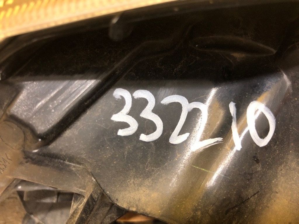 8330A622 | Фонарь наружный прав. MITSUBISHI LANCER X 10 15-17 - Фото 2