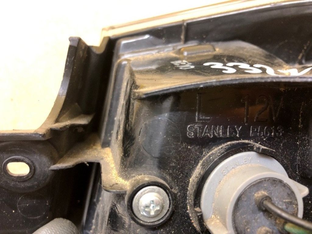 8330A621 | Фонарь наружный лев. MITSUBISHI LANCER X 10 15-17 - Фото 8