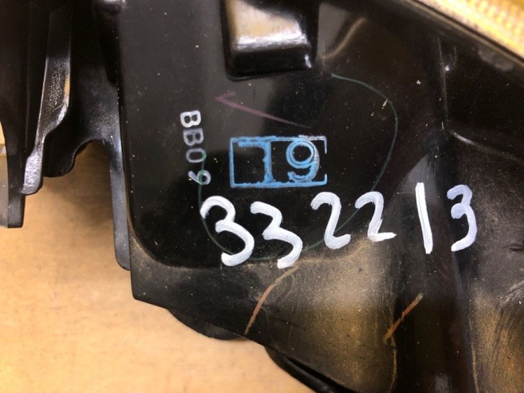 8330A621 | Фонарь наружный лев. MITSUBISHI LANCER X 10 15-17 - Фото 2