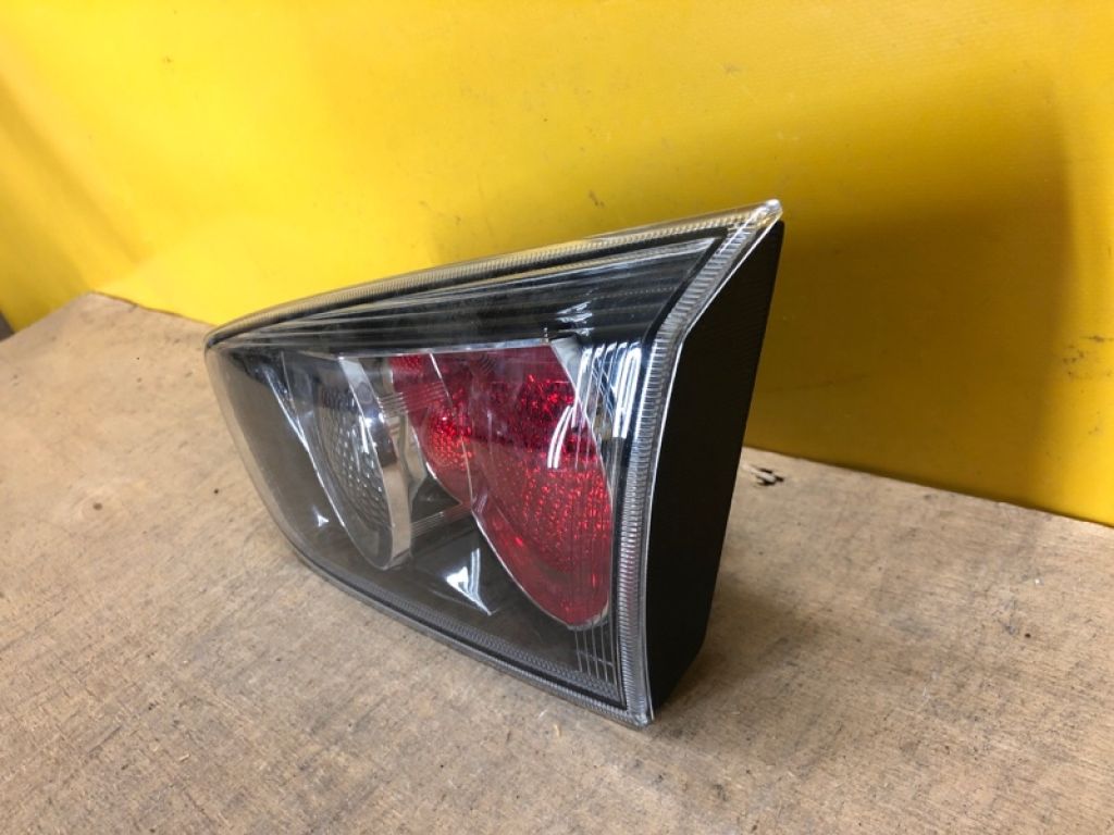 8330A626 | Ліхтар внутрішній прав. MITSUBISHI LANCER X 10 15-17 - Фото 4