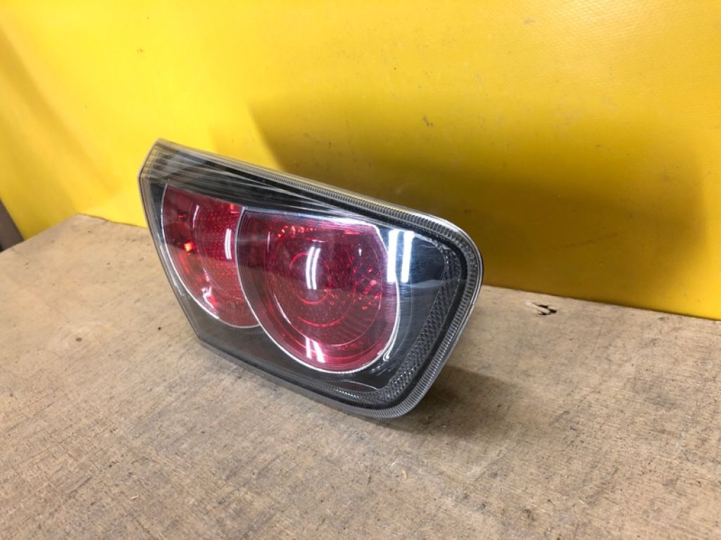 8337A083 | Фонарь внутренний лев. MITSUBISHI LANCER X 10 15-17 - Фото 4