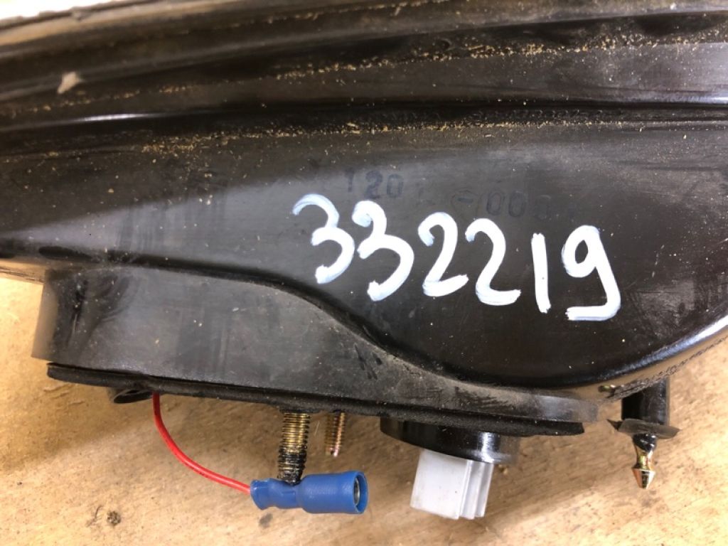 8330A626 | Фонарь внутренний прав. MITSUBISHI LANCER X 10 15-17 - Фото 2