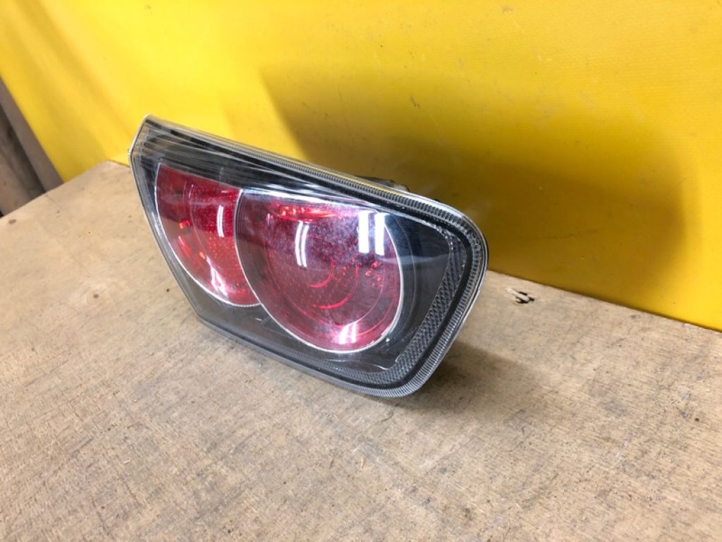 8337A083 | Ліхтар внутрішній лів. MITSUBISHI LANCER X 10 15-17 - Фото 4