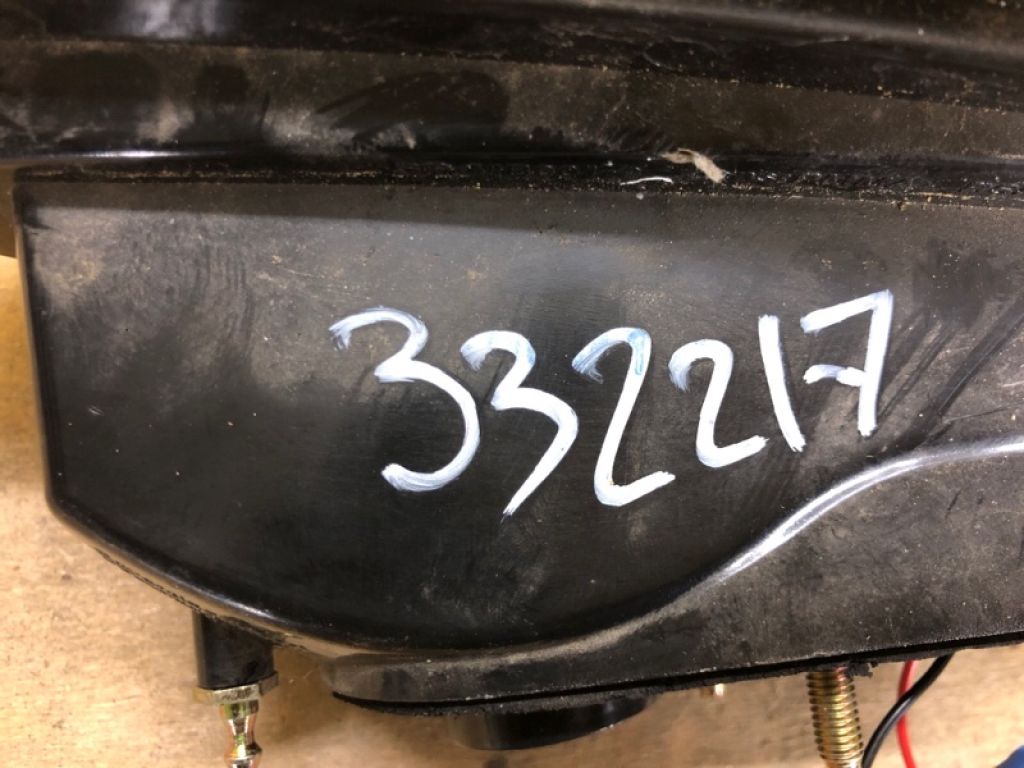 8330A625 | Фонарь внутренний лев. MITSUBISHI LANCER X 10 15-17 - Фото 2