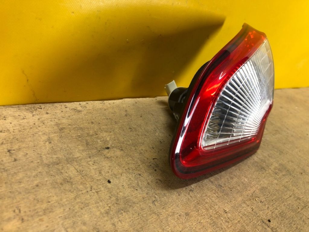 26550BR01A | Ліхтар внутрішній прав. NISSAN QASHQAI 07-14 - Фото 3