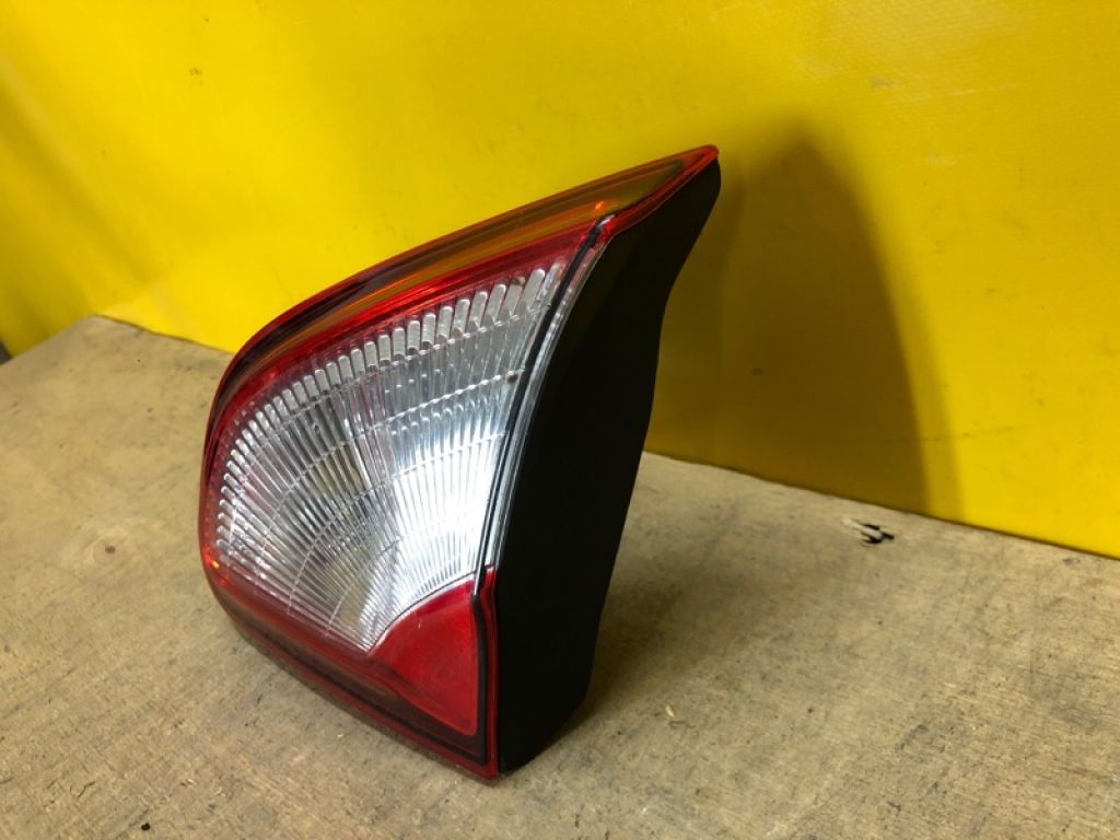 26550BR01A | Ліхтар внутрішній прав. NISSAN QASHQAI 07-14 - Фото 4