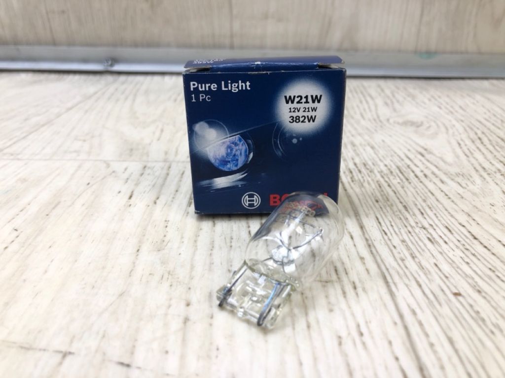 90981-13050 | Лампочка LEXUS ES300 96-01