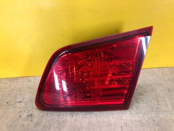 Ліхтар внутрішній прав. SUBARU LEGACY 09-15 BM