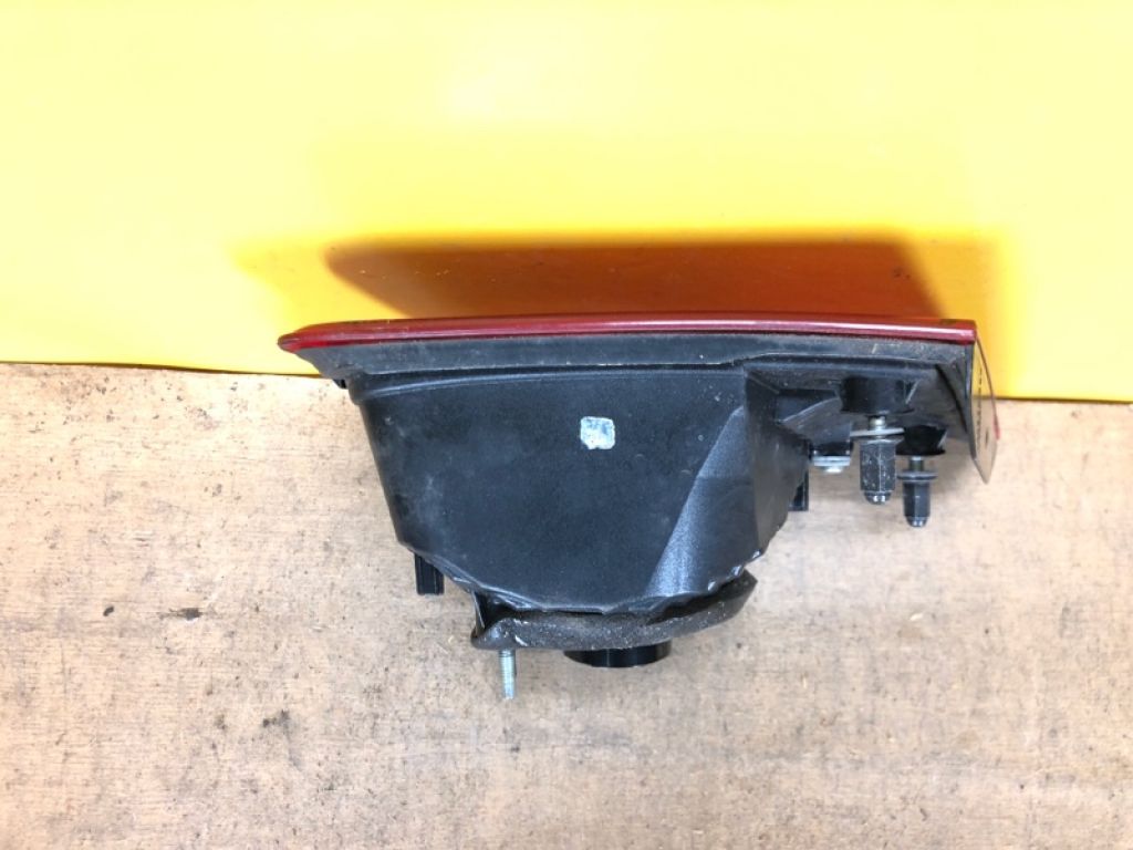 84912AJ150 | Ліхтар внутрішній прав. SUBARU LEGACY 09-15 BM - Фото 6