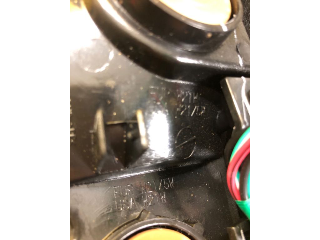 265501KA0A | Ліхтар зовнішній прав. NISSAN JUKE 10-19 - Фото 8