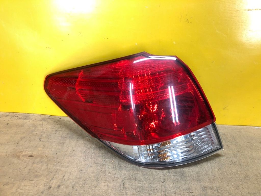 84912AJ10A | Фонарь наружный лев. SUBARU OUTBACK 09-14 BR