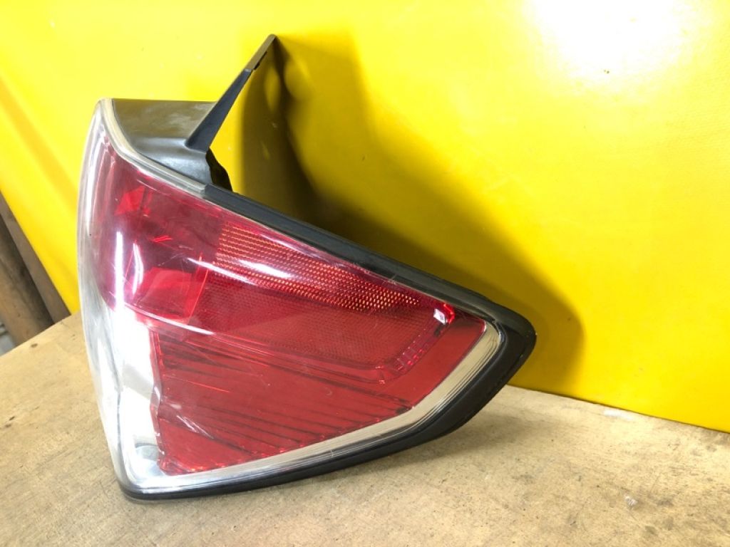 84912SC101 | Фонарь наружный прав. SUBARU FORESTER SH 07-12 - Фото 4