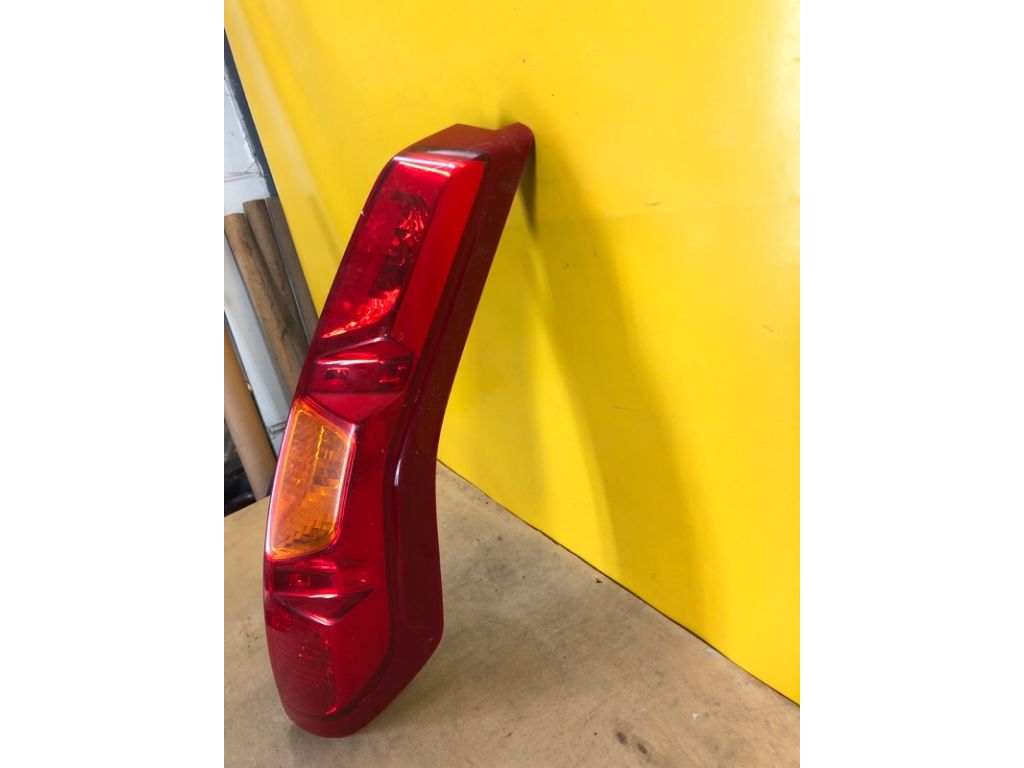 26550JG00A | Ліхтар зовнішній прав. NISSAN X-TRAIL T31 07-14 - Фото 4