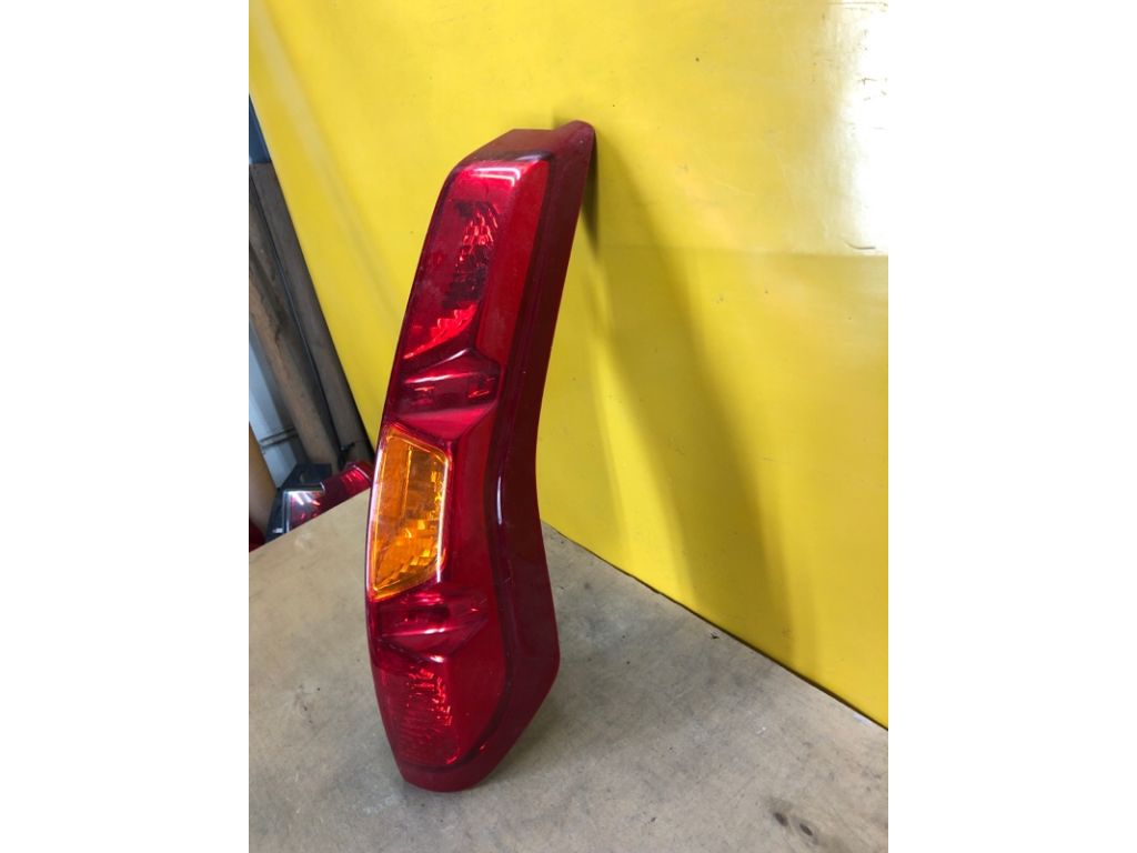 26550JG00A | Ліхтар зовнішній прав. NISSAN X-TRAIL T31 07-14 - Фото 4