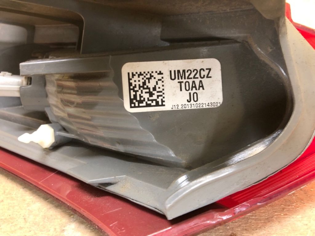 34170-T1W-A01 | Ліхтар зовнішній прав. HONDA CRV (RM) 11-18 - Фото 9