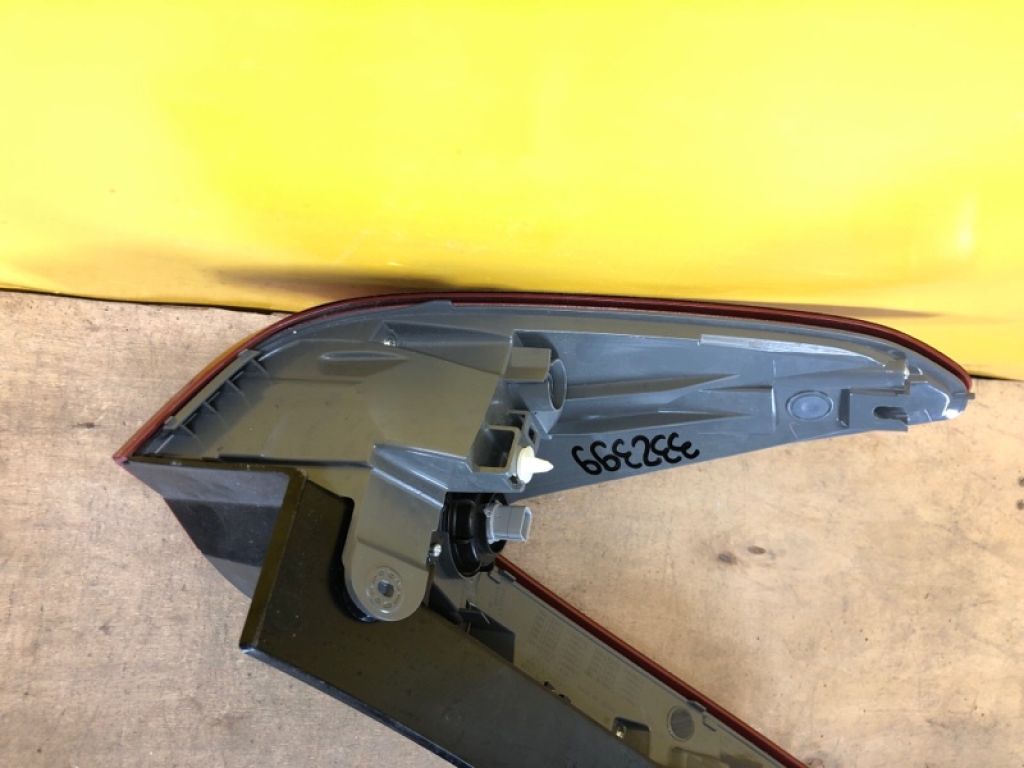 33500-TLA-A01 | Ліхтар зовнішній прав. HONDA CRV (RW) 16-20 - Фото 6