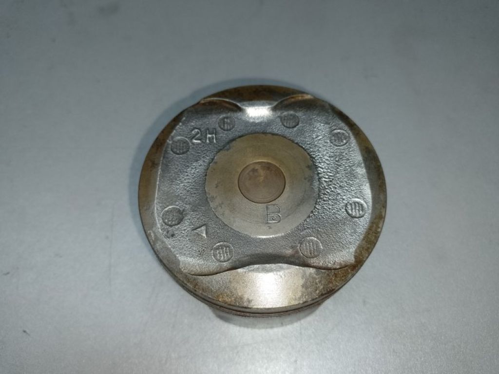 13101-37120 | Поршень LEXUS CT200 11-17 - Фото 2