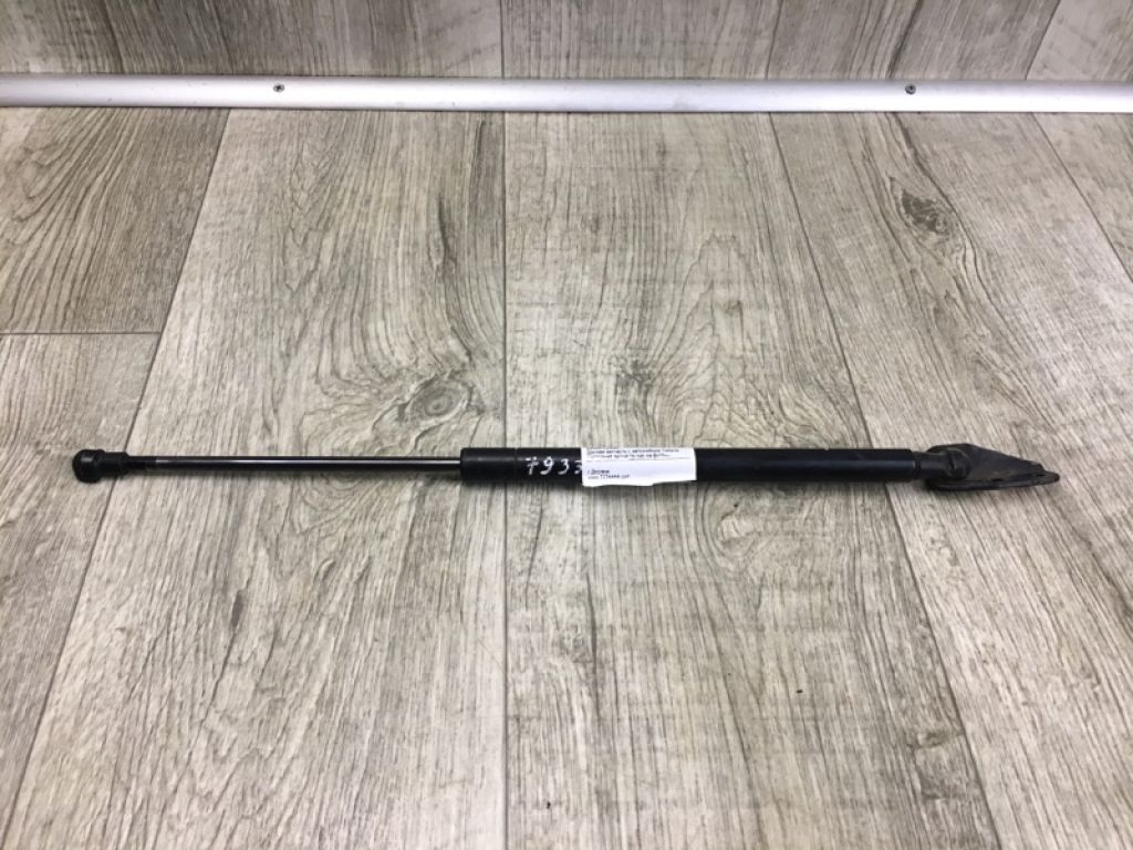 68960-02080 | Амортизатор крышки багажника TOYOTA AURIS 06-12
