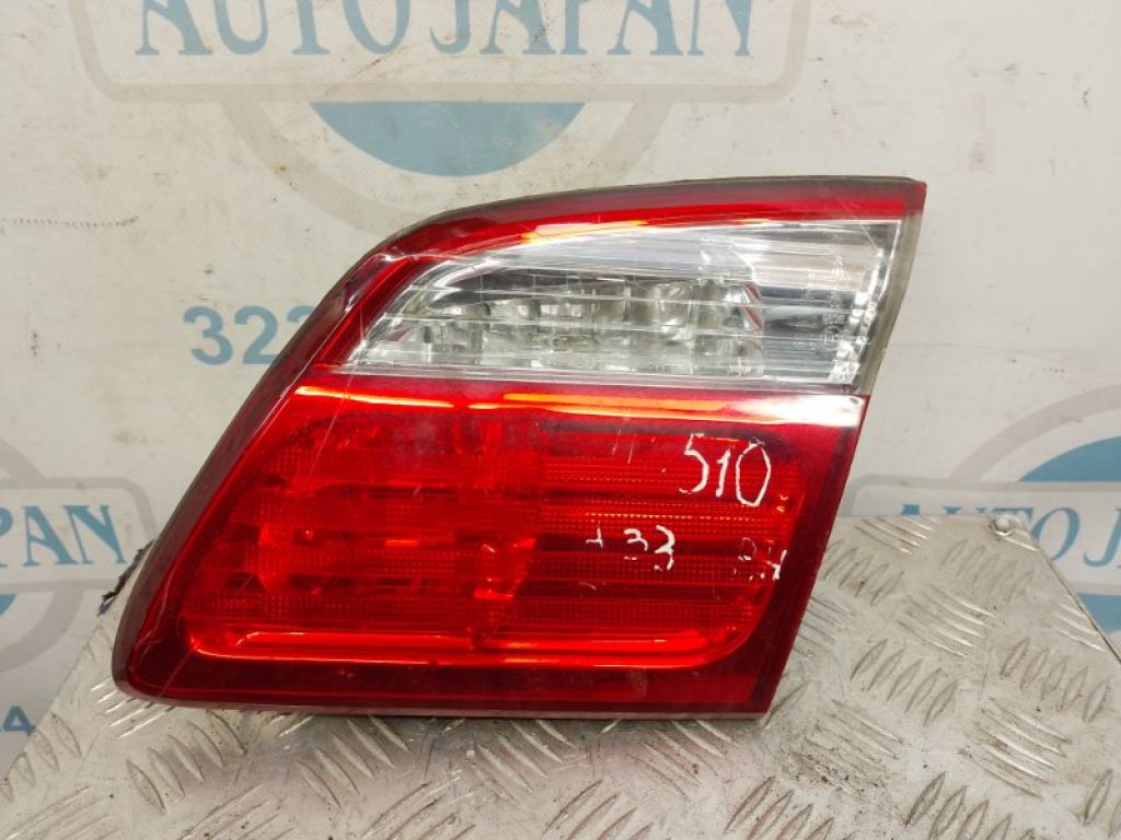 26550-3Y625 | Ліхтар внутрішній задн. прав. NISSAN MAXIMA A33 99-02